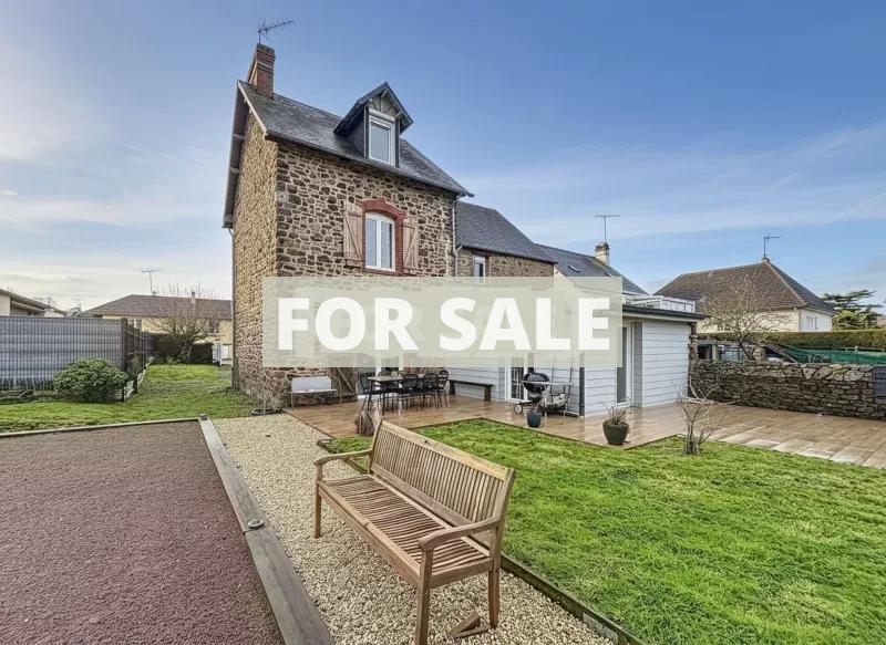 Detached House with Landscaped Garden