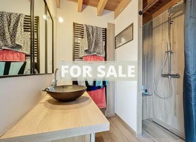 Detached House with Landscaped Garden