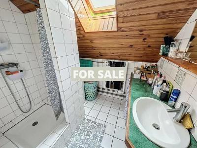 Detached Country House with Outbuilding