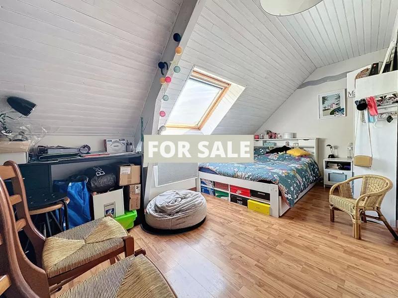 Detached Country House with Outbuilding