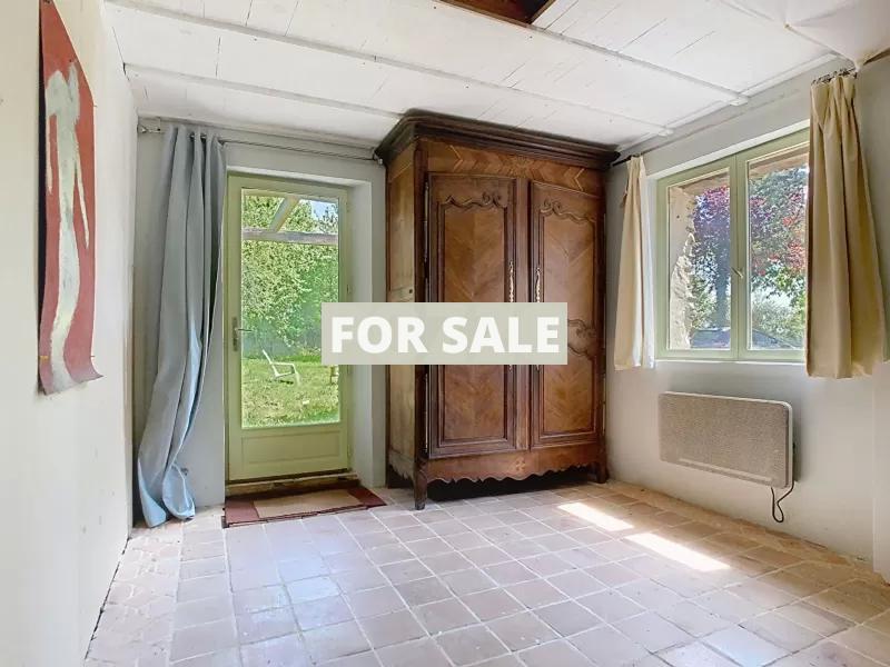 Detached Country House with Outbuilding