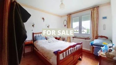 Detached House 500m from Juno Beach