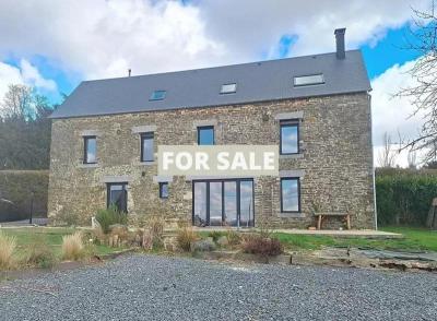 Detached Country House with Open Views