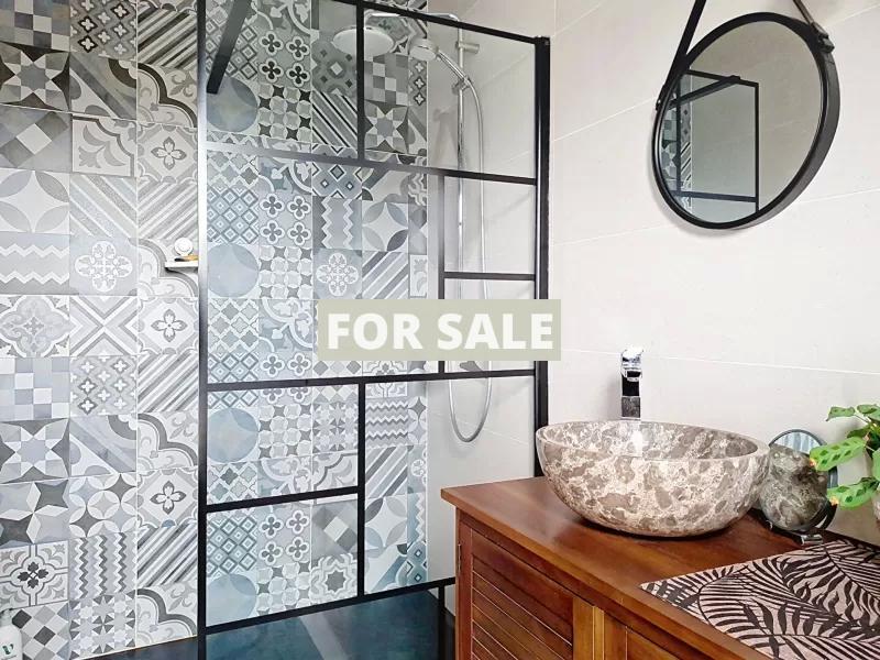 Contemporary Detached House