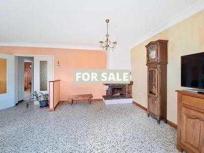 Detached House with Landscaped Garden