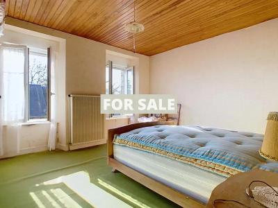 Habitable Country House with More Potential