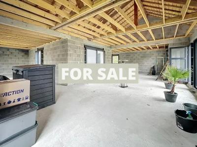 New Build Detached House with Garden