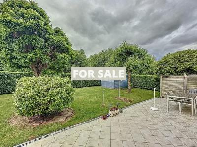 Detached House with Landscaped Garden