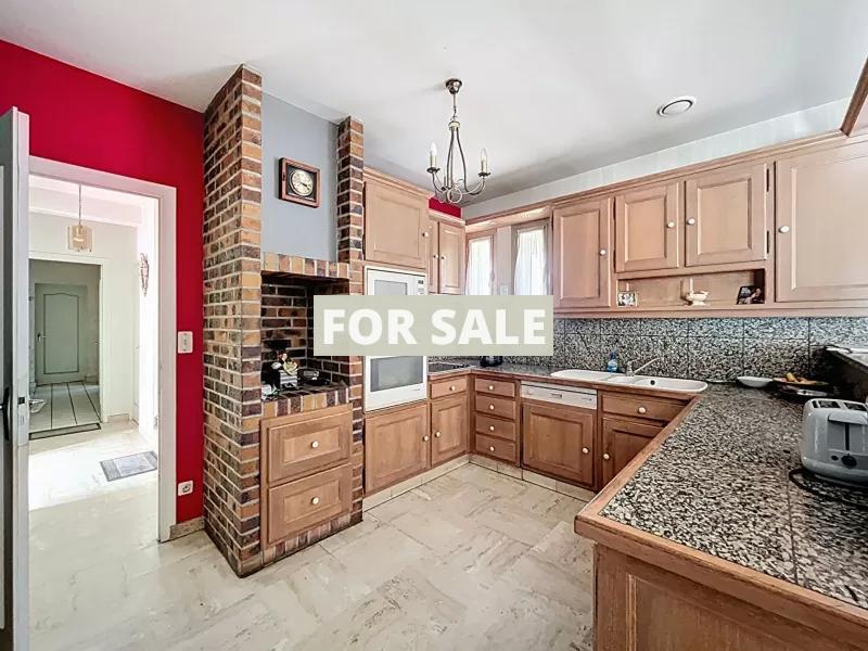 Contemporary Detached House