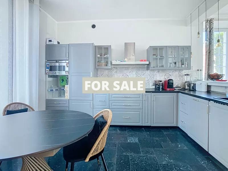 Manor House with Swimming Pool