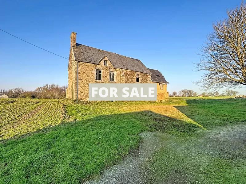 Detached Country House with Outbuilding