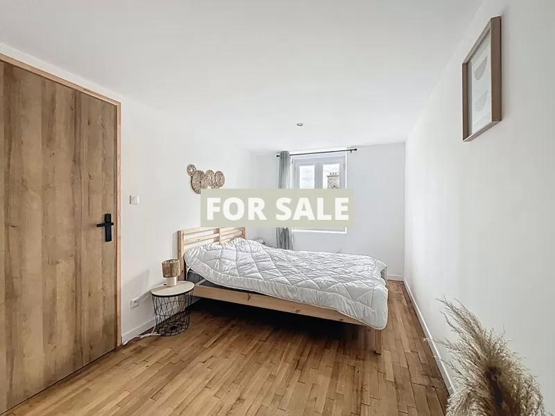 Detached Rural House with Lovely Garden