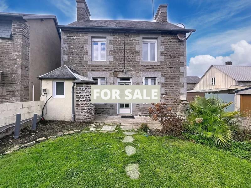 Detached Rural House with Lovely Garden