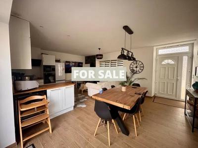 Town House with Neat Garden Not Far from the Coast