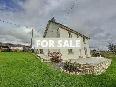 Detached House with Garden