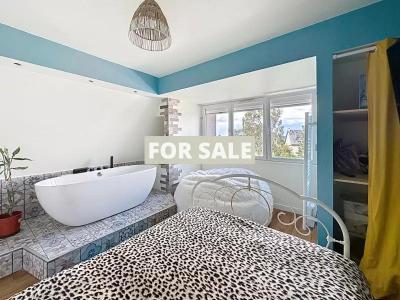 Lovely Town House with Garden