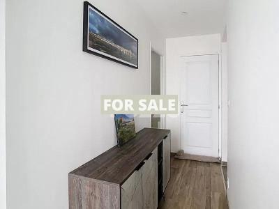 Traditional House with Garden Close to the Coast