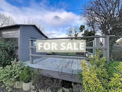 Detached House with Garden by the Coast