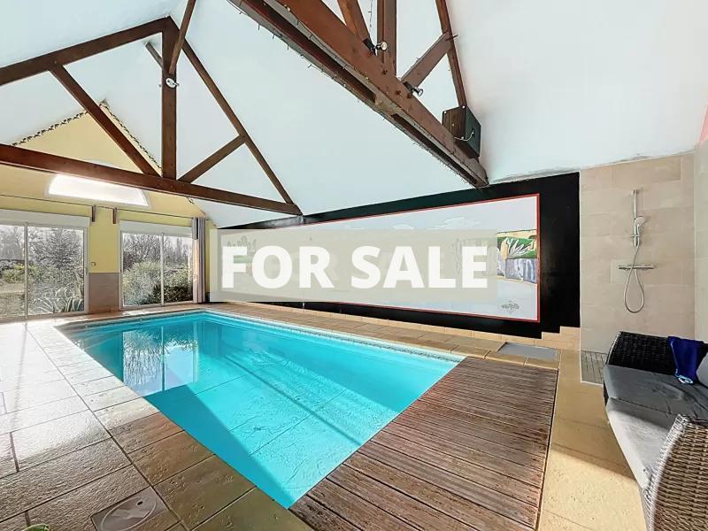 Detached House with Garden by the Coast