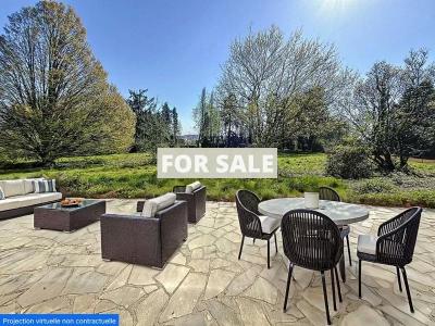 Beautiful Property with Flexible Accommodation