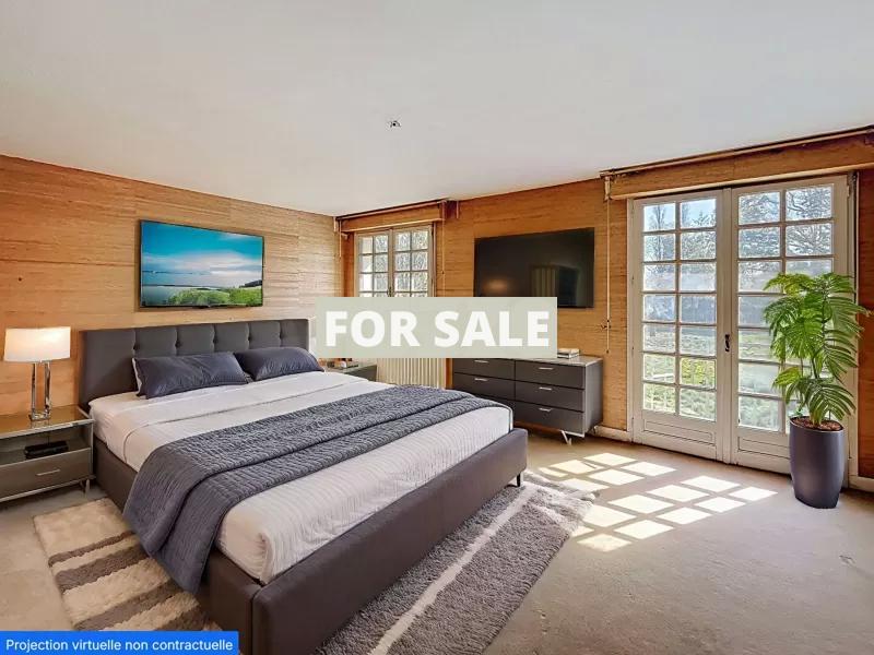 Beautiful Property with Flexible Accommodation