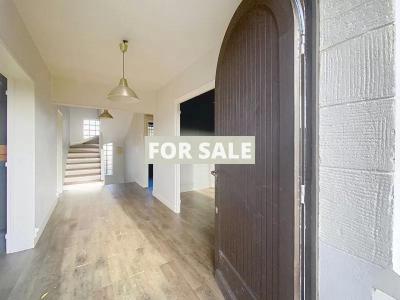 Period House in Glorious Coastal Location