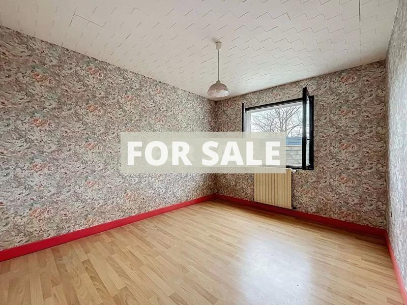 Detached Country House with Outbuildings