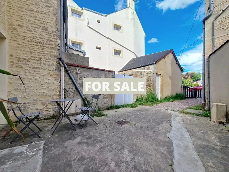 Coastal House in Great Location