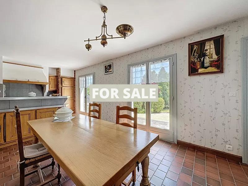 Detached Country House with Outbuilding