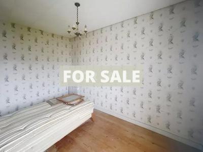 Town House with Neat Garden