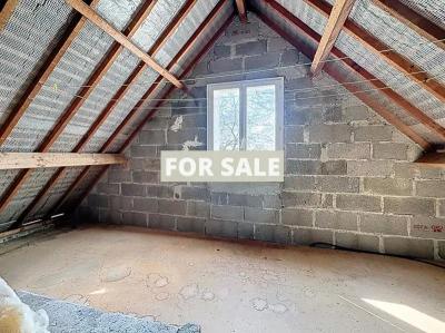 Recently Renovated Detached House
