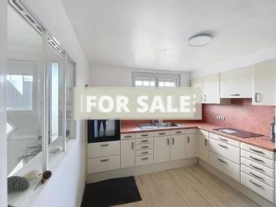 Detached House with Landscaped Garden