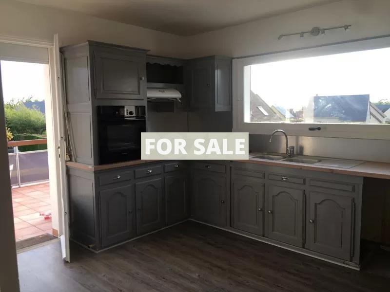 Detached House with Garden by the Coast