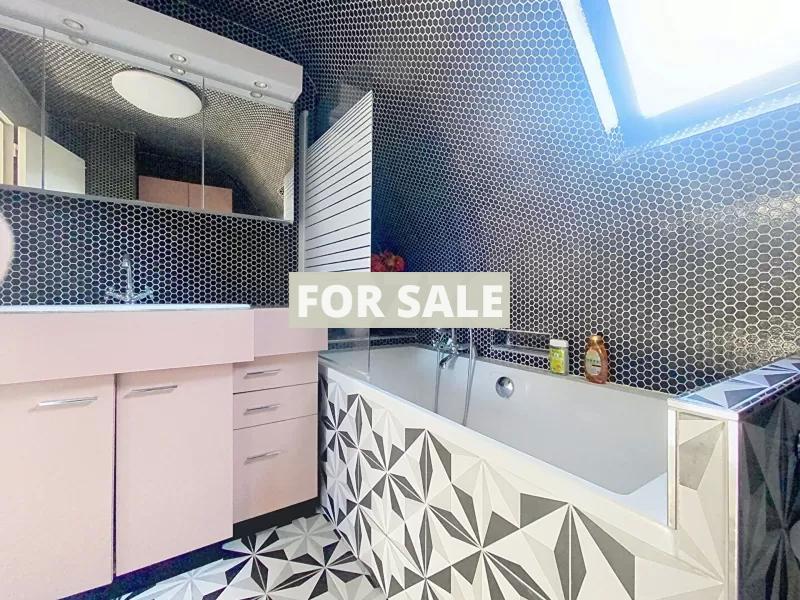 Character House in a Superb Setting