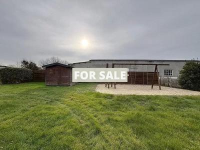 Lovely Family Home 300m from the Beach