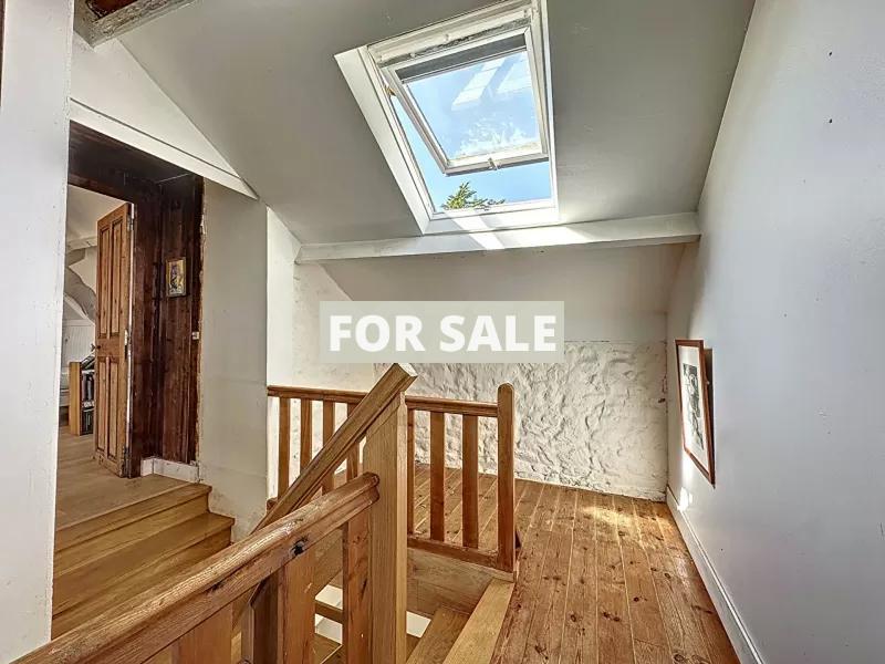 Traditional Stone House Close to the Harbour