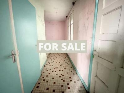 Habitble Coastal House to Renovate