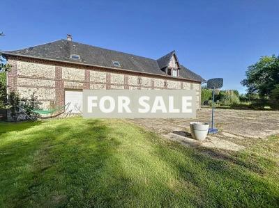 Vast Property with Outbuildings, Huge Potential