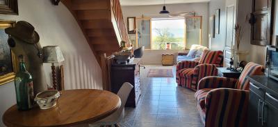 Very Pretty Fisherman's Cottage with Courtyard