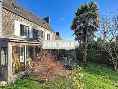 Traditional House with Garden