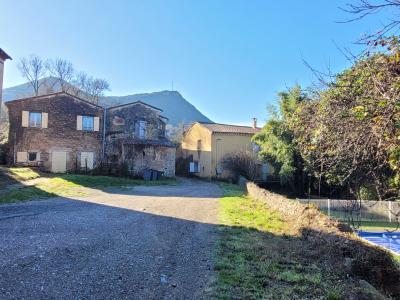 Unique Property Estate With Huge Potential