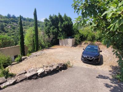 Superb Farmhouse, Terraced Plot with Pool