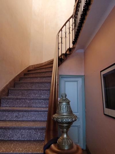 Superb Town House with Garage, Courtyard, a Studio / Gallery