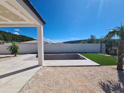 Superb Single Storey New Build Villa with Pool And Beautiful Views