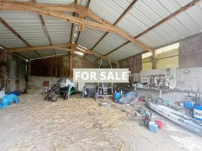 Equestrian Property with Multiple Outbuildings