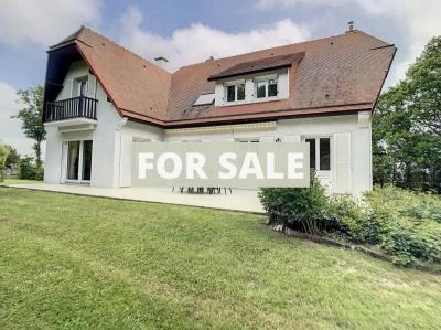 Beautiful Detached House in Quiet Setting