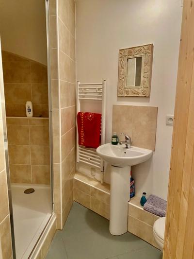 Renovated Former Bakery, Spacious Garage, Sunny Veranda