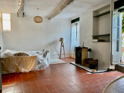 Beautiful House, a Former Bakery Modernised By An Architect