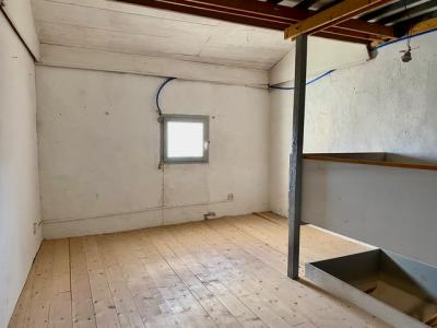 Beautiful House, a Former Bakery Modernised By An Architect