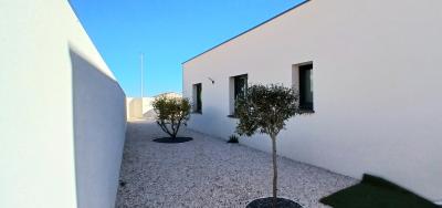 Elegant New Build Single-Storey Villa With Pool